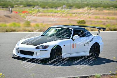media/May-04-2024-Team Topak Racing (Sat) [[1dff1aa745]]/Advanced/Session 2/